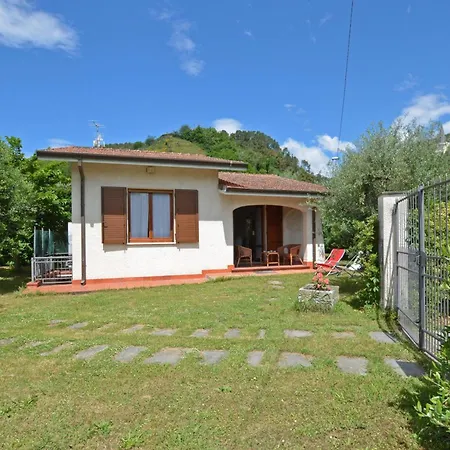 Holiday home Casa Rosalba - Happy